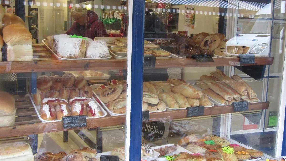 Greggs the Bakers – bakery in St Ives town centre